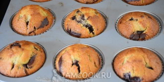 Рецепт ванильно-шоколадные маффины с черешней