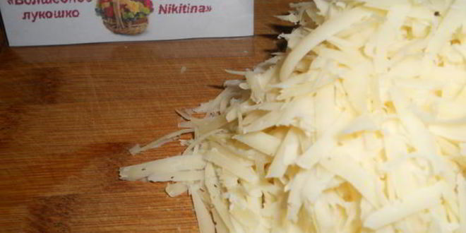 Рецепт брюссельские оладьи с сыром и кедровыми орешками