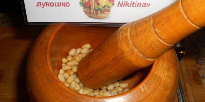 Рецепт брюссельские оладьи с сыром и кедровыми орешками