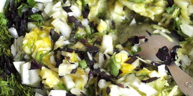 Рецепт кабачкова-базиликовых оладий