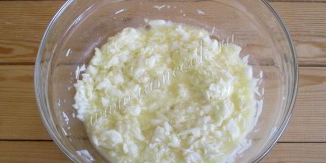 Рецепт капустные оладьи с сыром