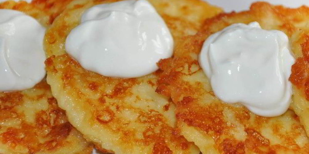 Как приготовить картофельно-сырные оладьи