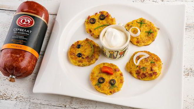 Рецепт Картофельные оладьи с морковью и колбасой