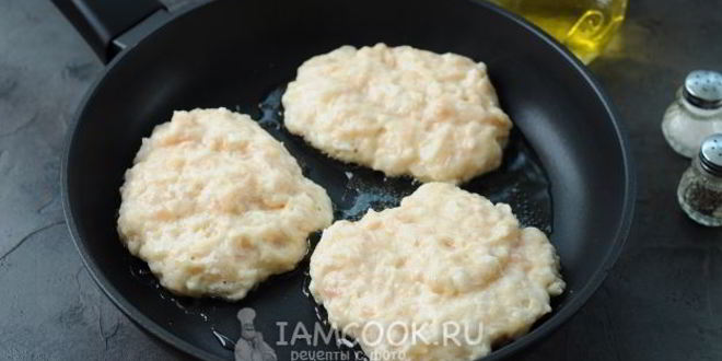 Рецепт куриные оладьи с крахмалом и майонезом