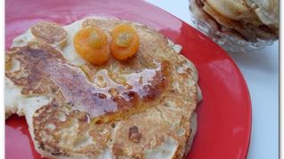 Рецепт Оладушки из рисовой муки с грушей