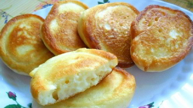 Рецепт Оладьи без яиц на кефире