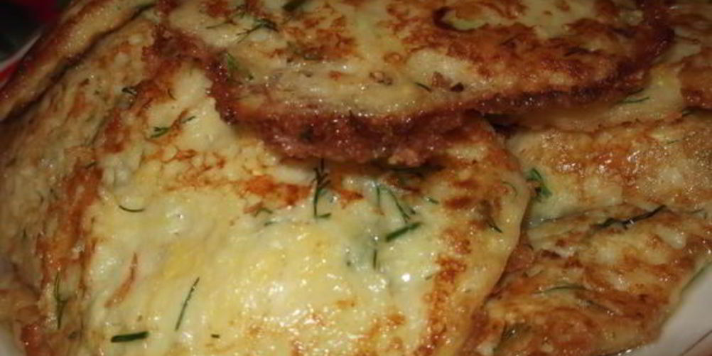 Рецепт капустные оладьи с сыром