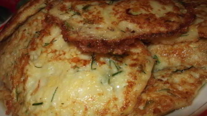 Рецепт Оладьи из кабачка с сыром