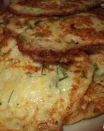 Оладьи из кабачка с сыром