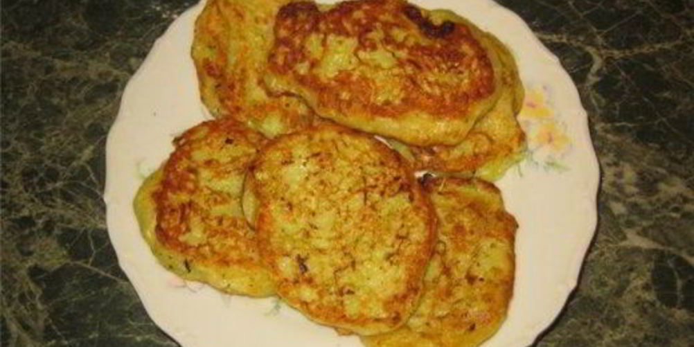 Рецепт оладьи с черной смородиной