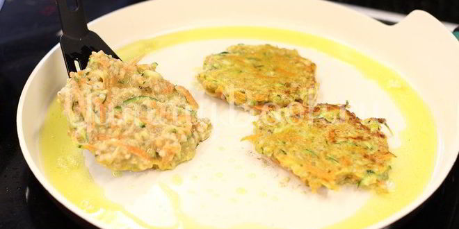 Рецепт оладьи из ячневой крупы с йогуртовым соусом