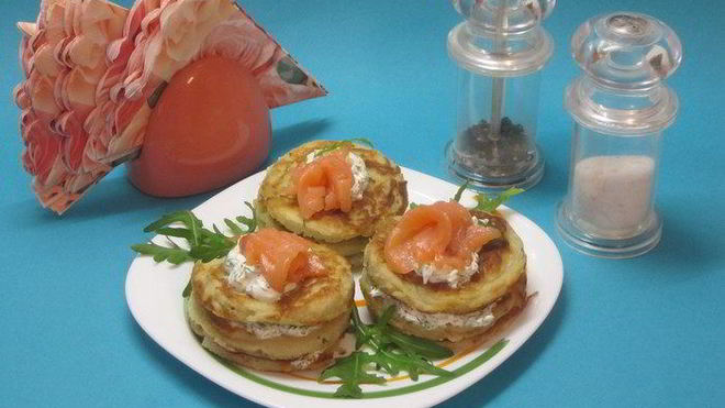 Рецепт Оладьи картофельные с семгой