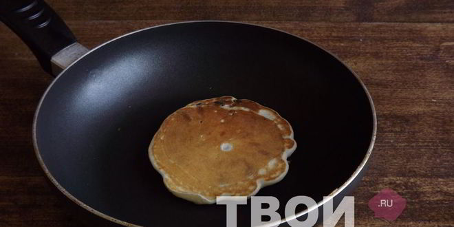 Рецепт оладьи на сыворотке с черникой