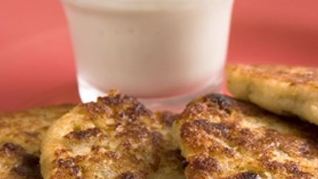 Рецепт Оладьи с бананом и изюмом