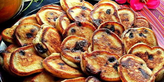 Рецепт оладий с шоколадно-ягодного добавкой