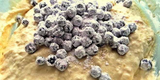 Рецепт оладий с шоколадно-ягодного добавкой