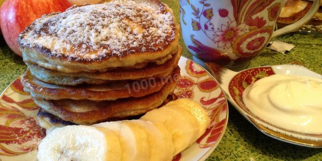 Рецепт оладьи с яблоками и бананами на кефире