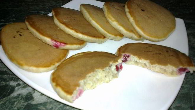 Рецепт Овсяные оладьи с клюквой