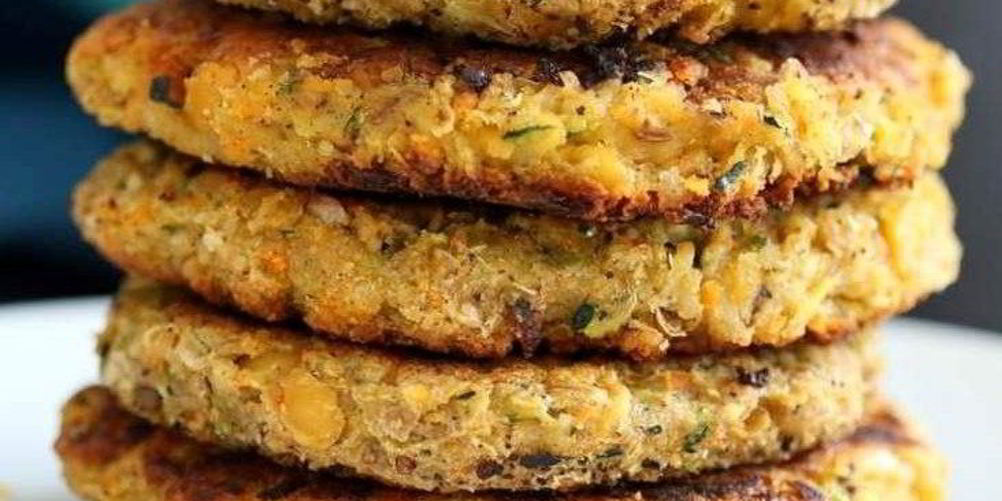 Как приготовить постные морковные оладьи