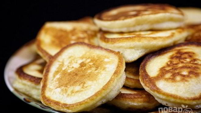Рецепт Пышные оладушки на дрожжах