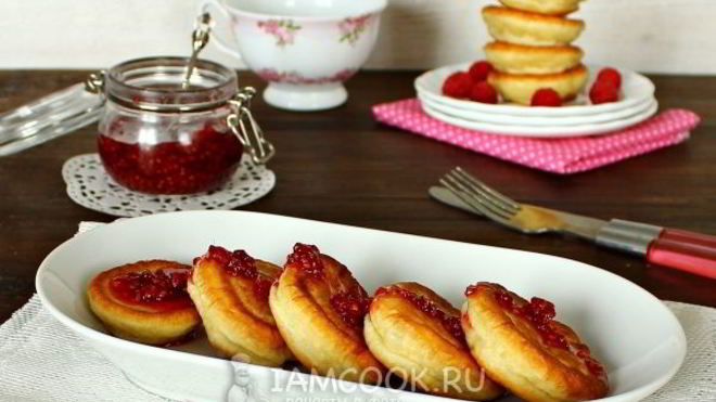 Рецепт Пышные оладьи на кефире и соде