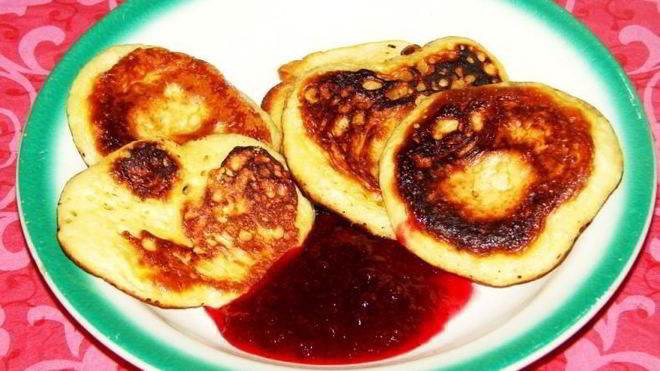 Рецепт Пышные оладьи на кислом молоке и дрожжах