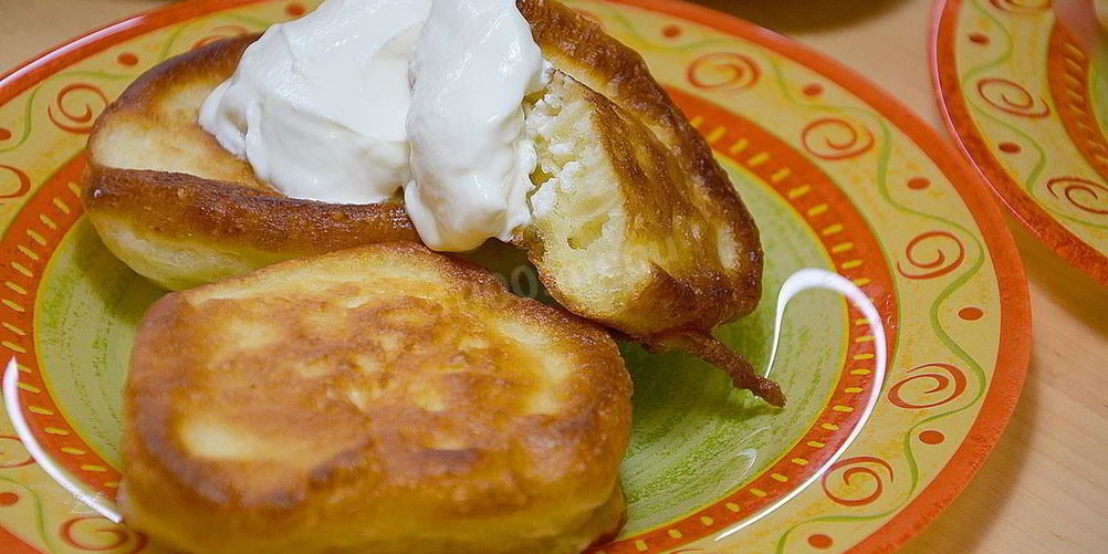 Как приготовить пышные оладьи на теплом кефире с содой