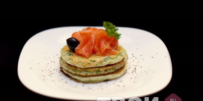 Рецепт шпинатных оладий с семгоя