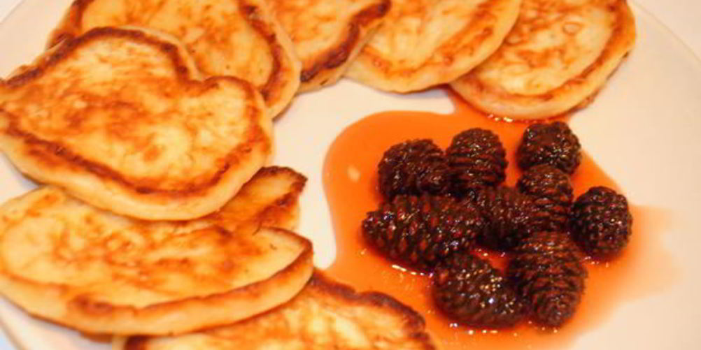 Как приготовить сырные оладьи