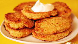 Рецепт Творожно-морковные оладьи