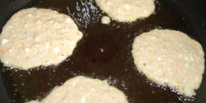 Рецепт творожно-морковные оладьи