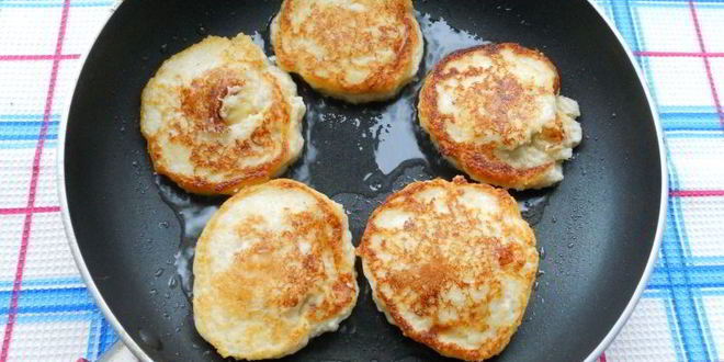 Рецепт творожные оладьи с овсянкой и бананом