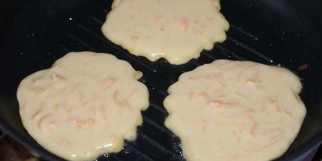 Рецепт тыквенные оладьи с медовыми орехами