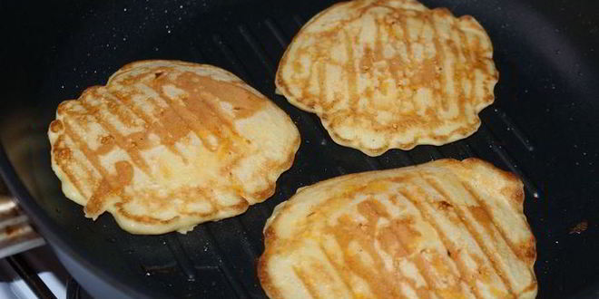 Рецепт тыквенные оладьи с медовыми орехами