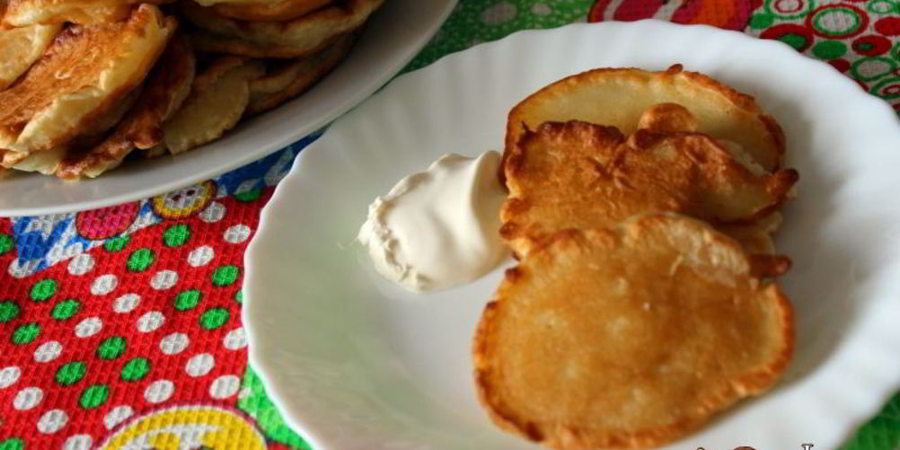 Как приготовить заварные дрожжевые оладьи на молоке