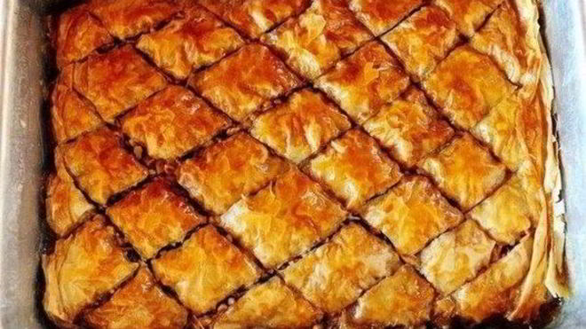 Рецепт Пахлава на слоеном тесте