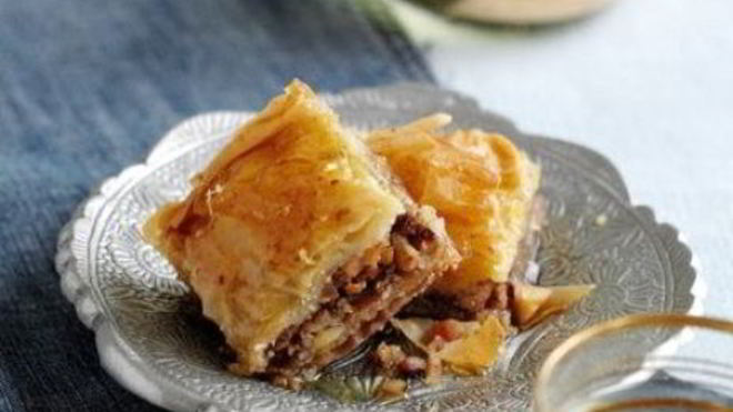 Рецепт Пахлава с медово-розовым сиропом