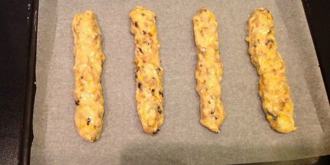 Рецепт бискотти — печенье с орехами и изюмом