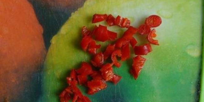 Рецепт бискотти с пармезаном, ветчиной и перцем чили