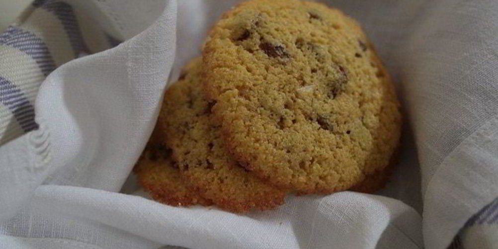 Рецепт бискотти — печенье с орехами и изюмом