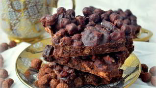 Рецепт Хрустящее шоколадное печенье без выпечки