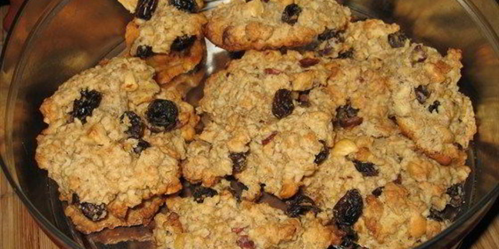 Как приготовить овсяное печенье с изюмом и коньяком