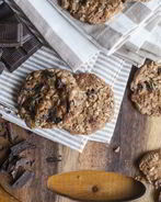 Овсяное печенье с кусочками шоколада