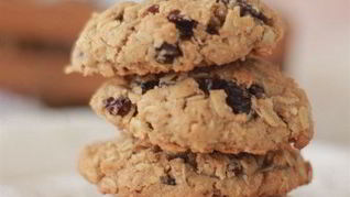 Рецепт Овсяное печенье с ромовым изюмом