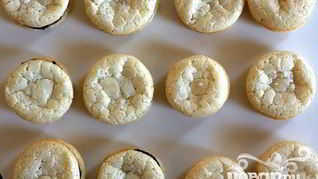 Рецепт Печенье из миндальной пасты