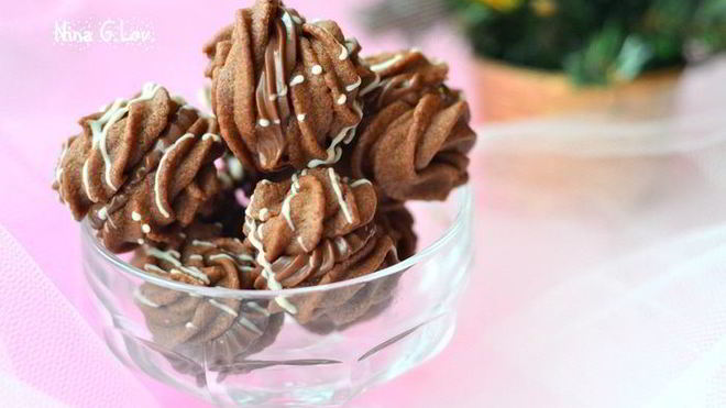 Рецепт Печенье с кремом Шоколадный поцелуй