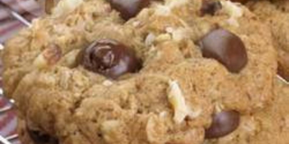 Как приготовить печенье с шоколадом и овсяными хлопьями