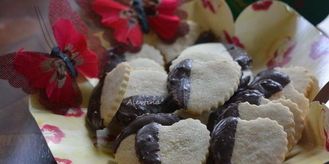 Рецепт печенье сердечки в шоколаде