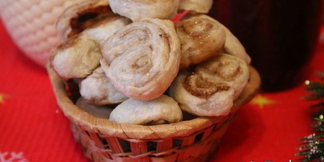 Рецепт печенье ушки из слоеного теста с корицей