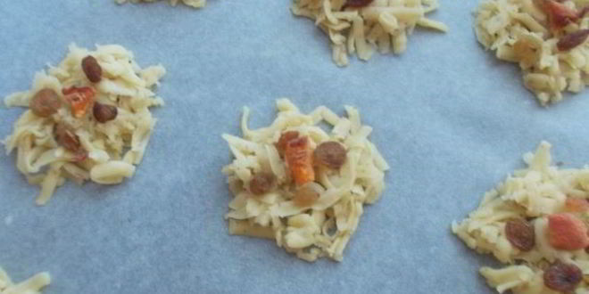 Рецепт песочное печенье с сухофруктами